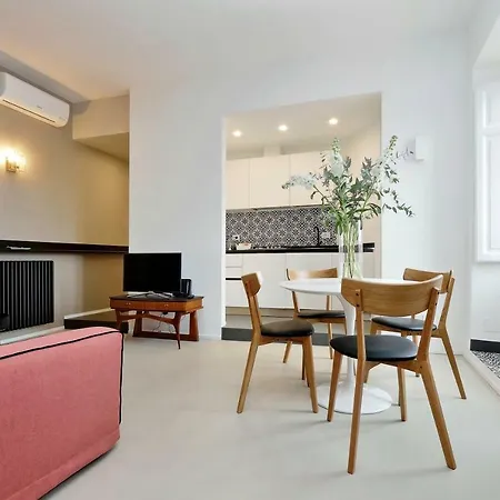 Ych-bright Penthouse Near Colosseum רומא
