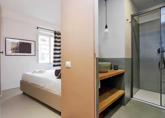 Ych-bright Penthouse Near Colosseum Apartment *