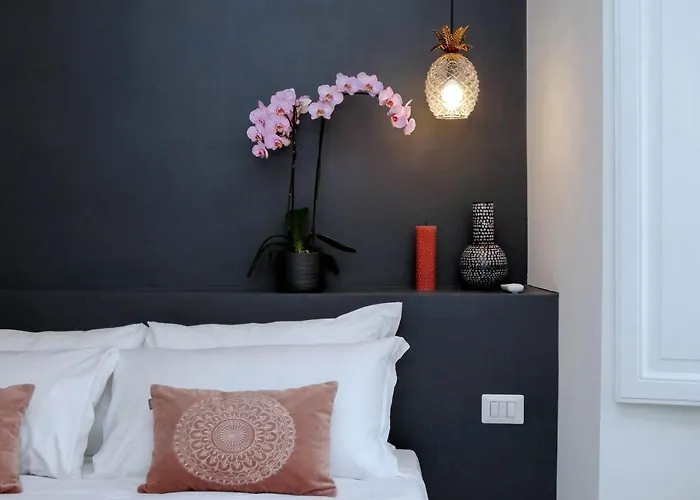 Ych-bright Penthouse Near Colosseum